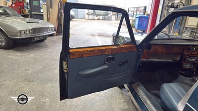 Lot 864 - 1970 AUSTIN 3 LITRE