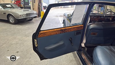 Lot 864 - 1970 AUSTIN 3 LITRE