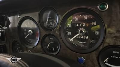 Lot 604 - 1976 JENSEN GT