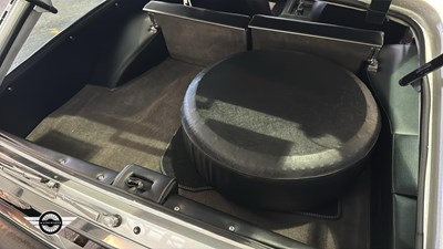 Lot 604 - 1976 JENSEN GT