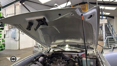 Lot 604 - 1976 JENSEN GT