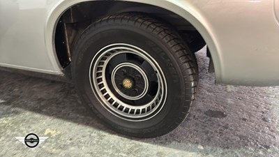 Lot 604 - 1976 JENSEN GT