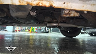 Lot 824 - 1999 MERCEDES VITO 113