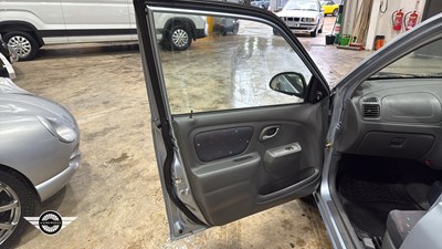 Lot 830 - 2003 SUZUKI ALTO GL