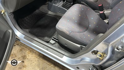 Lot 830 - 2003 SUZUKI ALTO GL