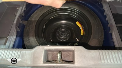 Lot 4 - 1999 TOYOTA CELICA VVTI