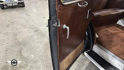Lot 602 - 1957 AUSTIN