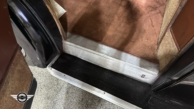 Lot 602 - 1957 AUSTIN