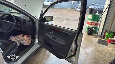 Lot 764 - 2003 VOLVO V40 SE