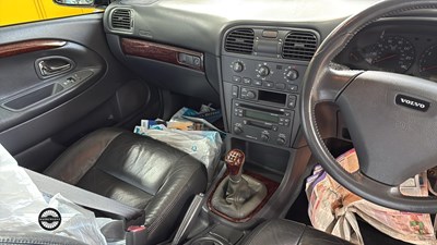 Lot 764 - 2003 VOLVO V40 SE