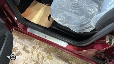 Lot 770 - 2004 FORD FOCUS GHIA