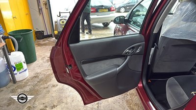 Lot 770 - 2004 FORD FOCUS GHIA