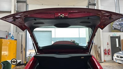 Lot 770 - 2004 FORD FOCUS GHIA