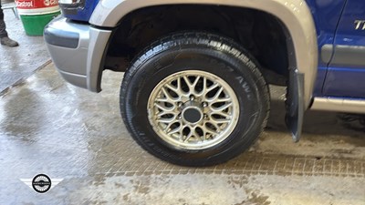 Lot 601 - 2004 ISUZU TROOPER DUTY DT LWB