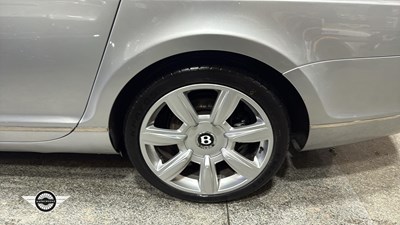 Lot 842 - 2005 BENTLEY CONTINENTAL FLYING SPUR A