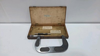 Lot 549 - ROLLS ROYCE HUCKNALL GRINDER MICROMETER SERIAL NO1