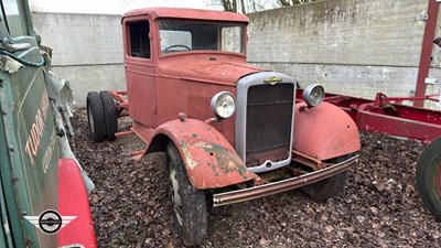 Lot 306 - CIRCA 1930 MORRIS 2 TION CHASSIS/CAB