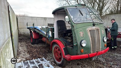 Lot 610 - 1951 MORRIS FV