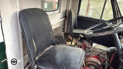 Lot 610 - 1951 MORRIS FV