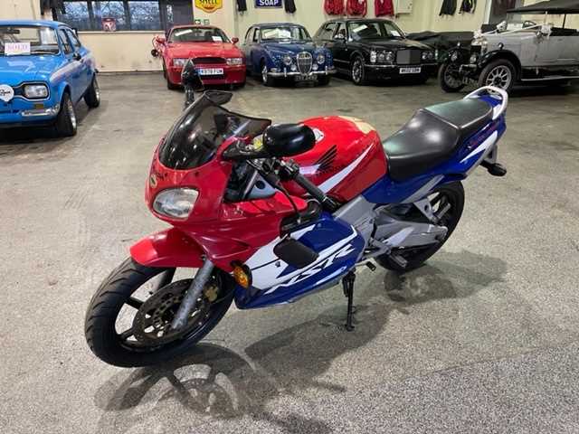 Lot 39 2003 HONDA NSR125 lot-39-2003-honda-nsr125