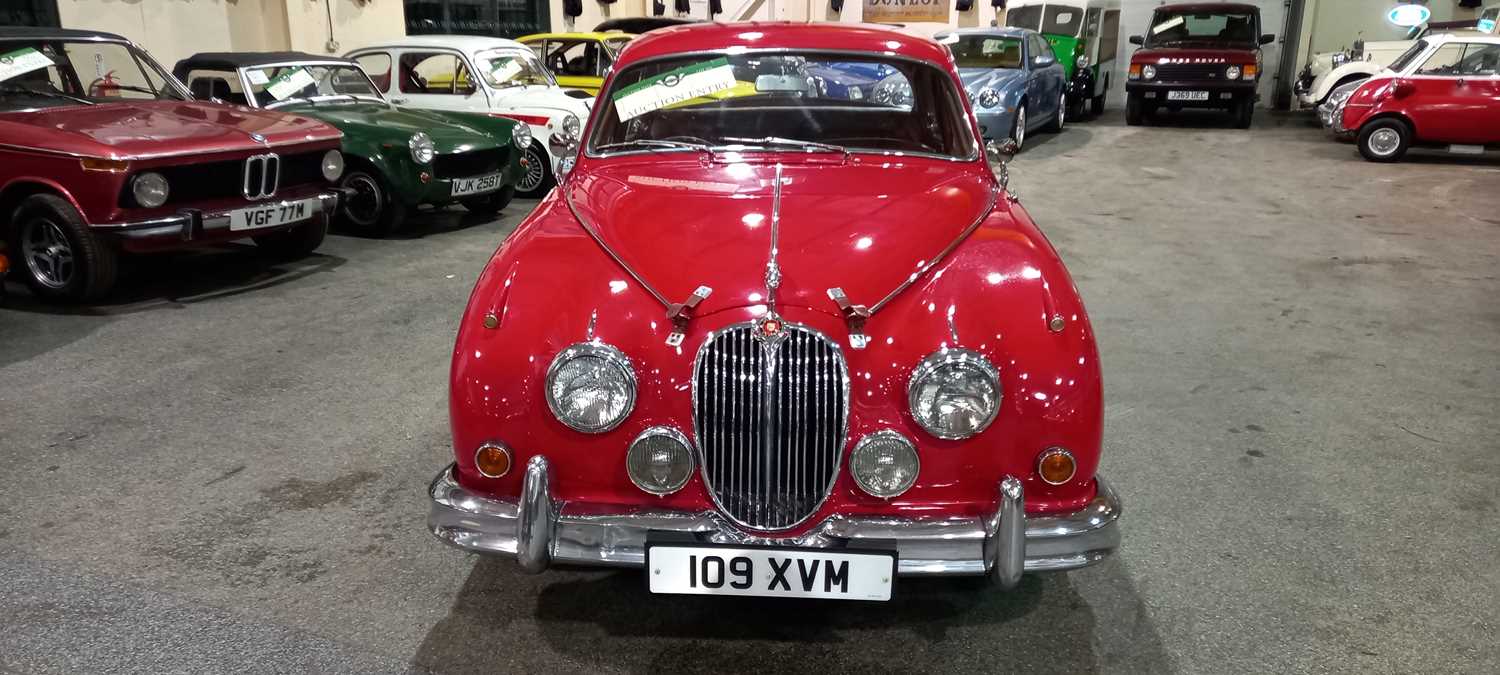 Lot 72 - 1962 JAGUAR 2.4