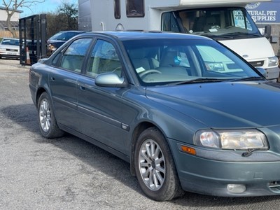 Lot 469 - 2001 VOLVO S80 2.4 AUTO