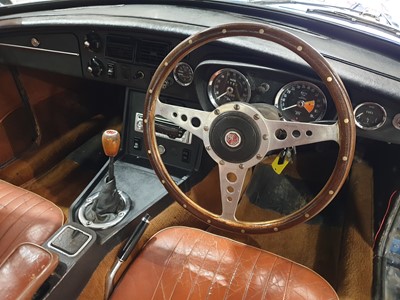 Lot 127 - 1972 MG B GT
