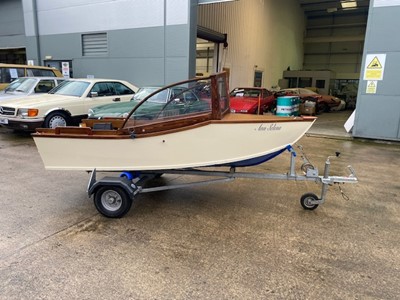 Lot 187 - BOAT WITH TRAILER & OUTBOARD MOTOR