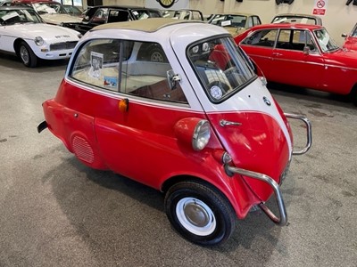 Lot 343 - 1960 BMW ISETTA TRICYCLE “BUBBLE CAR”