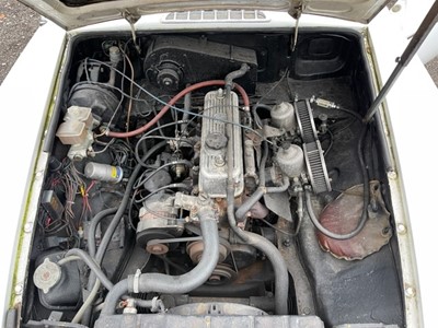 Lot 213 - 1980 MG B GT