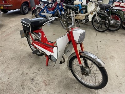 Lot 357 - 1973 MOBYLETTE MOPED