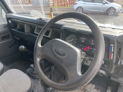 Lot 405 - 1994 LAND ROVER 110 DEFENDER COUNTY SWTDI