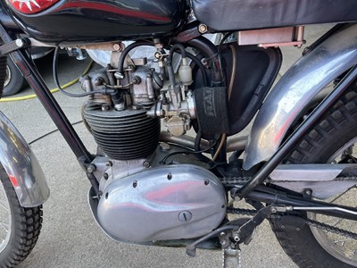 Lot 388 - 1961 BSA B40