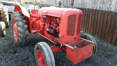 Lot 429 - 50s/60s NUFFIELD 3 CYLINDER TRACTOR