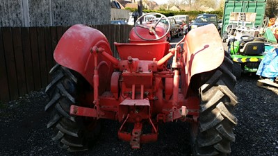Lot 429 - 50s/60s NUFFIELD 3 CYLINDER TRACTOR