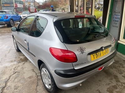 Lot 427 - 2001 PEUGEOT 206