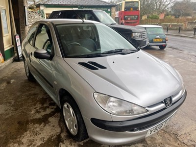 Lot 427 - 2001 PEUGEOT 206