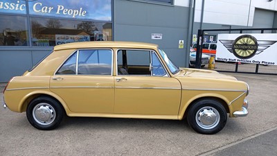 Lot 437 - 1972 WOLSELEY 1300