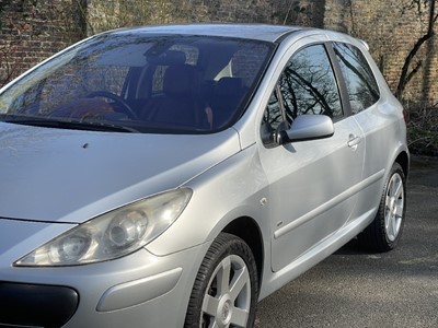 Lot 445 - 2006 PEUGEOT 307 FELINE