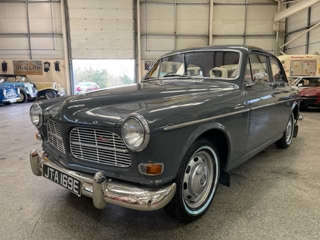 Lot 475 - 1966 VOLVO 131