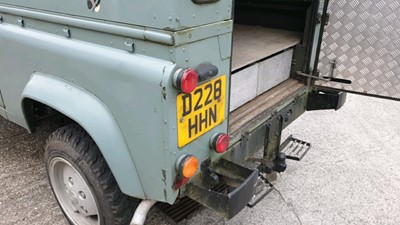 Lot 431 - 1986 LAND ROVER 90