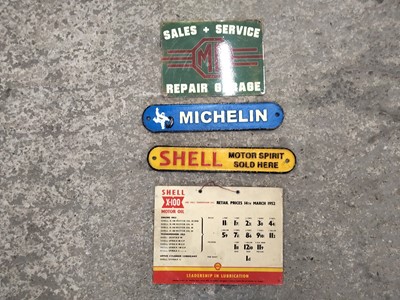 Lot 611 - SELECTION OF SIGNS