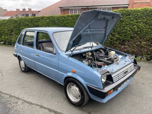 Lot 60 - 1987 AUSTIN METRO CITY