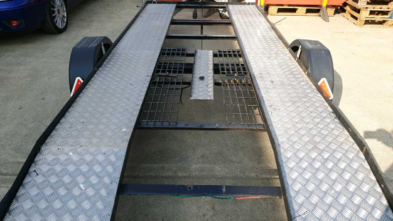 Lot 182 ALCO CHASSIS CAR TRAILER
