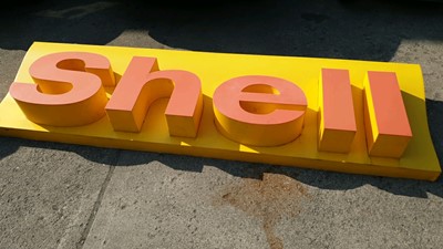 Lot 26 - SHELL SIGN