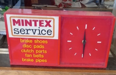 Lot 453 - MINTEX SERVICE RED CLOCK