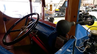 Lot 335 - 1924 ALBION LORRY