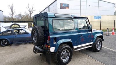 Lot 365 - 1998 LAND ROVER 90 DEFENDER V8