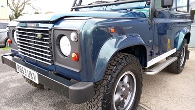 Lot 365 - 1998 LAND ROVER 90 DEFENDER V8