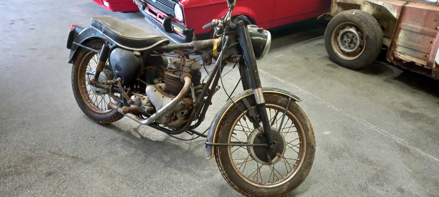 Lot 300 - 1959 BSA MOTORBIKE (PROJECT)